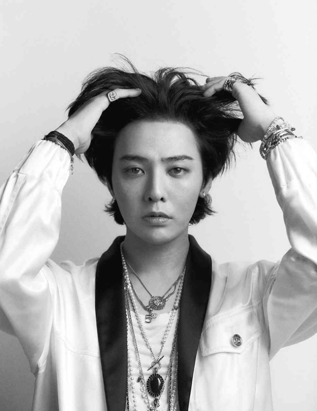 이틀 연속 기상 악화로 공연 지연되었네요