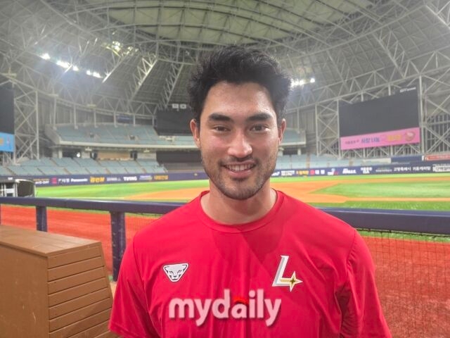 “팀 코리아에 합류하면 영광” 박찬호 도플갱어의 WBC 태극마크, 꿈 아니다…154km에 KKKKKK ‘날 좀 보소’[MD고척]