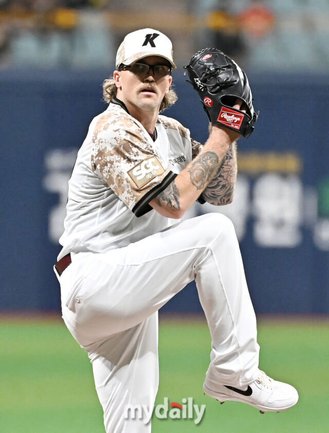 올러가 8승 올렸고 김호령이 쐐기타로 고척돔을 호령했다→KIA 6-3 승리로...