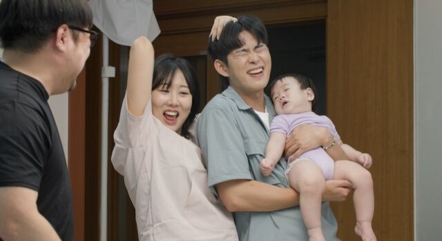 <b>이은형</b><b>강재준</b>, 연년생 <b>둘째</b> 보나…"이제 동생 생길 거야" [1호가]
