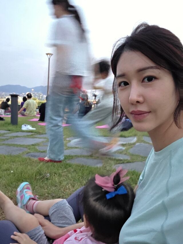 <b>차예린 아나운서</b>, 호우 특보로 아이 못 챙겨…"나는 나쁜 엄마일까"