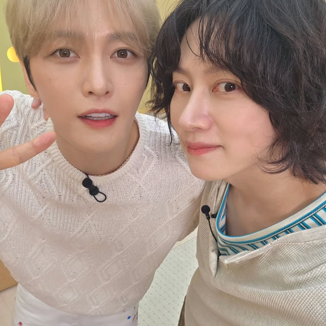 추억 소환하게하는 SM 대표 꽃미남 희철님 재중님
