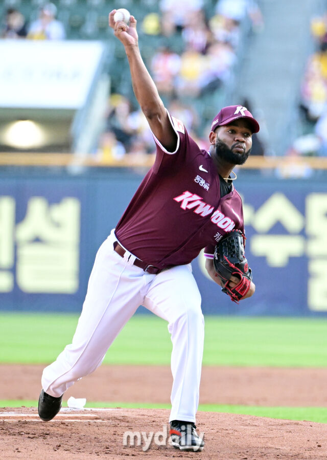 <b>알칸타라</b>가 달아오른 KIA 타선을 하루만에 식혔다, <b>키움</b> 6-1 승리로 전날...