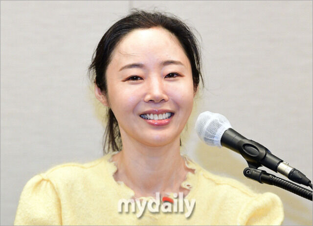 <b>민희진</b>, <b>카톡</b> 대화 <b>증거 채택</b>됐다…法 "통신비밀법 위반 아냐"