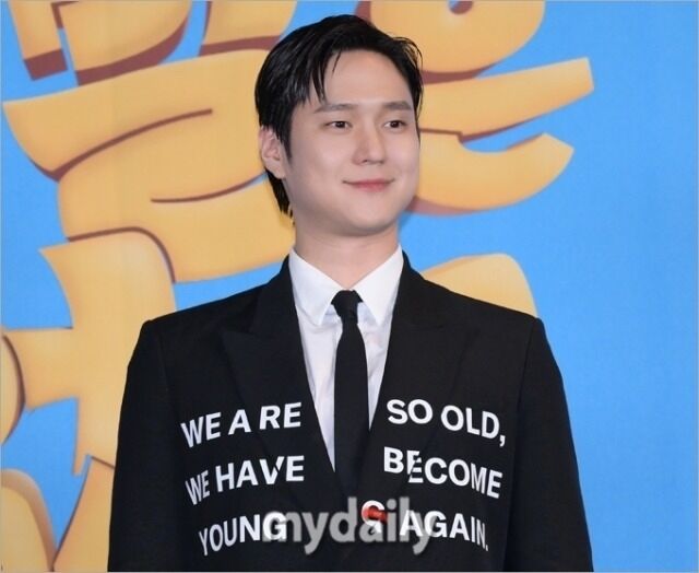 스스로 가짜뉴스 남발했다 안도한 <b>고경표</b>의 가벼운 목소리[MD이슈]