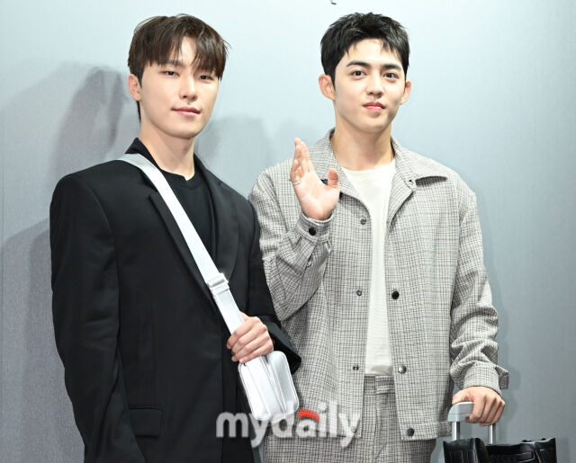 [MD포토] <b>세븐틴 에스쿱스</b>·<b>디노</b> '훈훈한 투 샷'