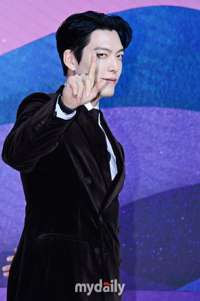 [MD포토] <b>김우빈</b> '<b>다 이루어질지니</b>'