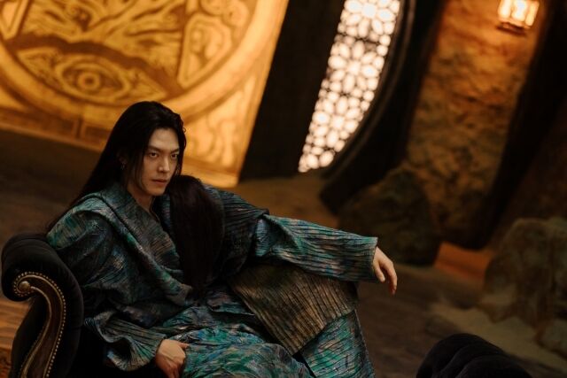 '<b>김우빈</b>x<b>김은숙</b>' 조합은 이번에도 옳을까