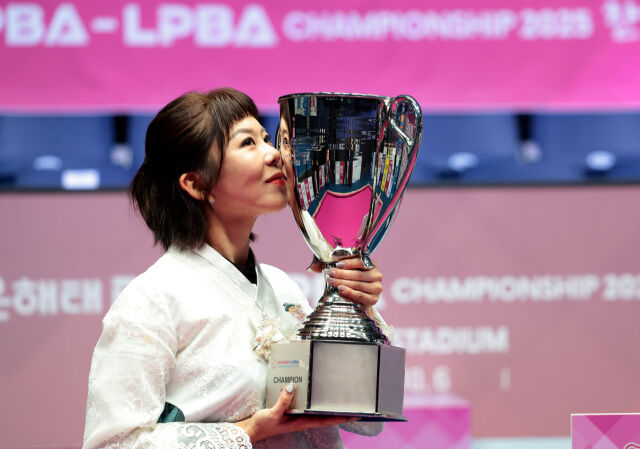 “이변은 없었다” ‘당구여제’ <b>김가영</b>, <b>LPBA</b> 추석여왕 등극…시즌 3승...