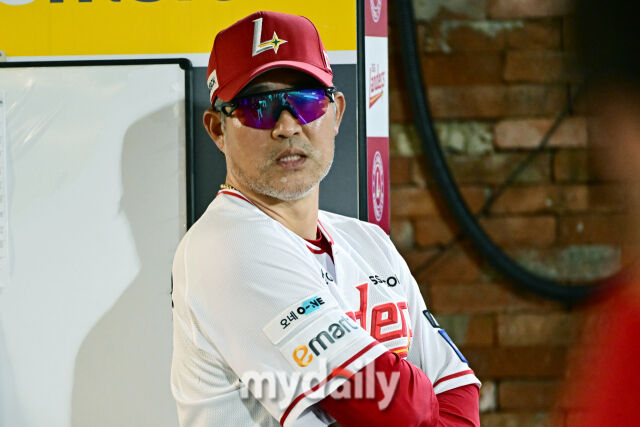 '와라 삼성!' <b>이숭용 감독</b> 출사표 "'<b>원팀</b> 랜더스' 에너지로 더 높은 곳 ...