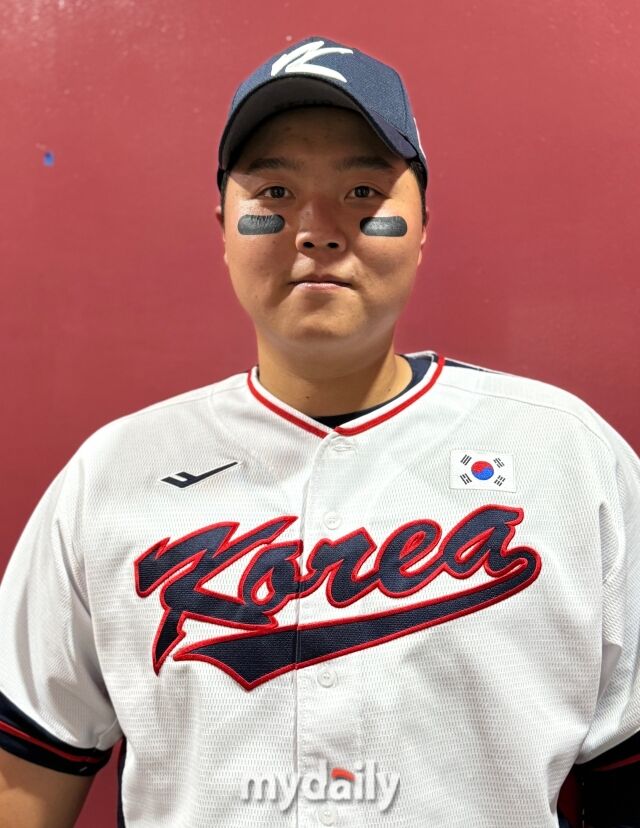 퓨처스 폭격→<b>대표</b>팀서 존재감 폭발! 고척돔에 울려퍼진 <b>한동희</b> 응원가...