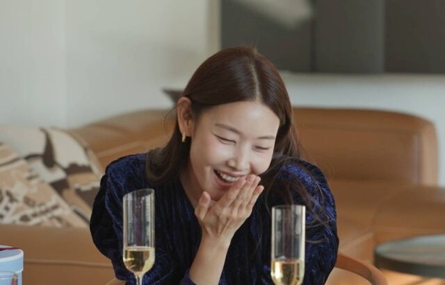 <b>정영주</b>, <b>한혜진</b> 남사친 정체에 깜짝…"전남편과 똑같이 생겨" [미우새]