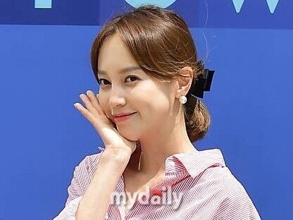 <b>아유미</b>, 연예인 <b>전남친</b> 폭로했다…"우리집 온 女아이돌과 <b>양다리</b>" [마데...