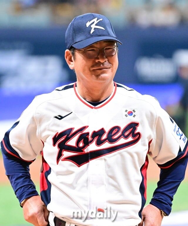 ‘고3 제자와 <b>불륜</b>’ 여교사, <b>류중일</b> 감독 <b>며느리</b>였다…무혐의 처분에 ...