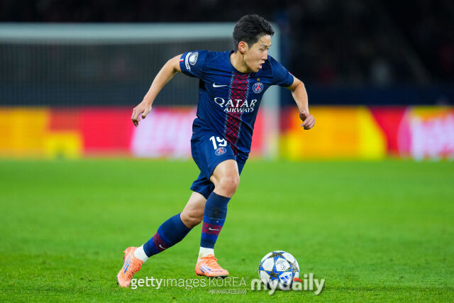 '발롱도르 위너 대신 선발 출전, 변화 만들지 못했다'…<b>이강인</b>, PSG 대승...