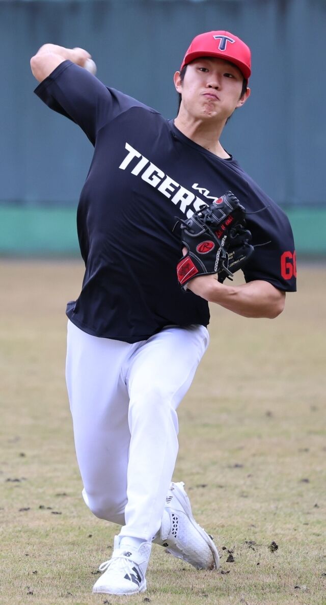네일→이의리→올러→양현종→김태형→KIA 개막 5선발, 누군가에게 문제가 생기면 이 선수 출격대기 “야구에 미쳐서 사는 애”