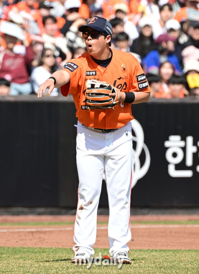 '이거 실화냐' 307억 남자 삼진-삼진-삼진-삼진-삼진, 한화도 졌는데…韓 레전드 좌완 출격, 오늘은 다를까