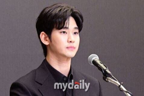 김수현 성수동 목격담 확산…논란 속 '수척해진 근황' 알고 보니