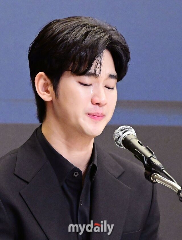 경찰 "김수현, 故김새론 미성년 교제 허위" 결론…'가세연' 김세의 구속...