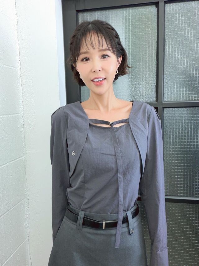 신지 근황, 왜 더 야위어 보일까
