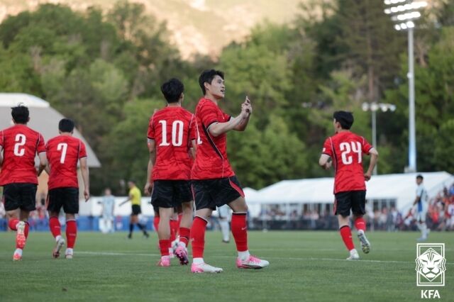 월드컵 모의고사 종료...'<b>이동경 프리킥</b> 결승골' 홍명보호, 'FIFA랭킹 100...