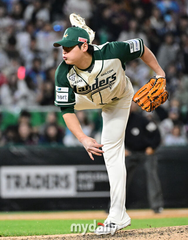포스트 김광현 107구 역투, 국가<b>대표</b> 마무리+트레이드 이적생 3연투 투혼...