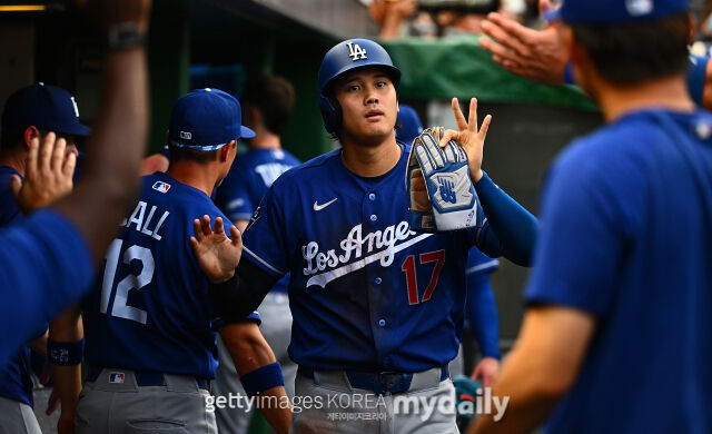 다저스 오타니, MLB 올스타 최다 득표 눈앞…김혜성 2루수 부문 4위·이정후 외야수 부문 19위
