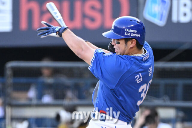 [MD포토] 김영웅 '복귀 알리는 안타'