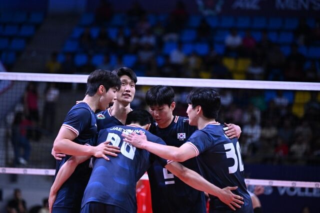 ‘서브 2-7’ 라미레스호, 인니에 0-3 완패...AVC컵 준우승으로 마감