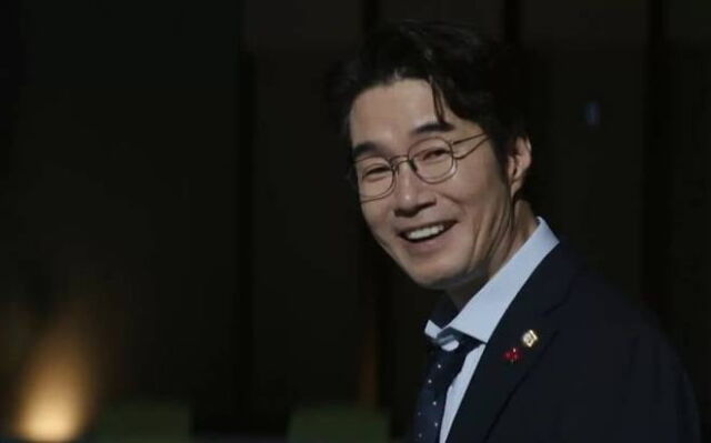 故 <b>송영규 1주기 추모</b>한 정태우 "'참교육'에서 연기 좋더라"