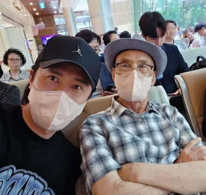 <b>신성</b>, 안타까운 소식…父 <b>위암 4기</b> 판정 "항암치료 후 희망 보여"