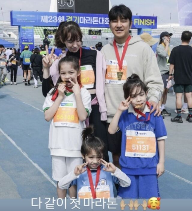 <b>박주호</b><b>안나</b>, <b>넷째 임신</b> 발표…암투병 중 찾아온 "소중한 희망"