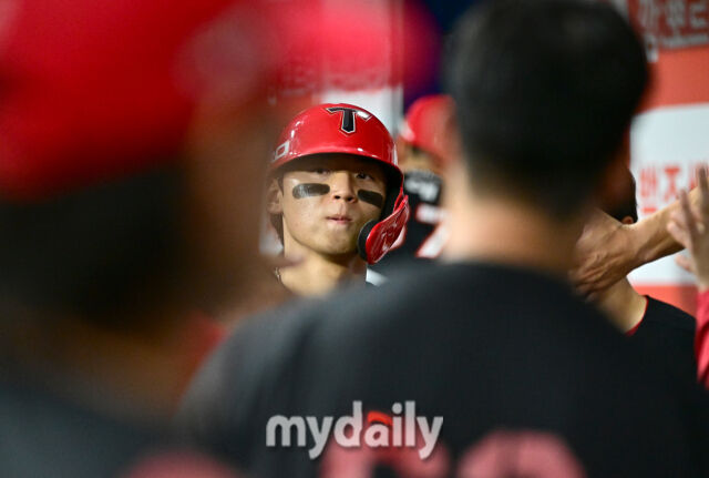 <b>김도영</b> WAR 1위·wRC+ 2위, <b>홈런왕</b>에 3-40-100-100 하면 2년만의 MVP 가능…...