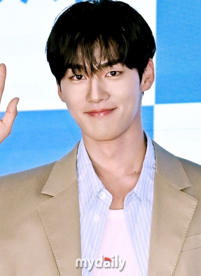 [단독]<b>홍민기 전 연인</b>, 또 집 찾아가 <b>소동</b>… 경찰 출동까지