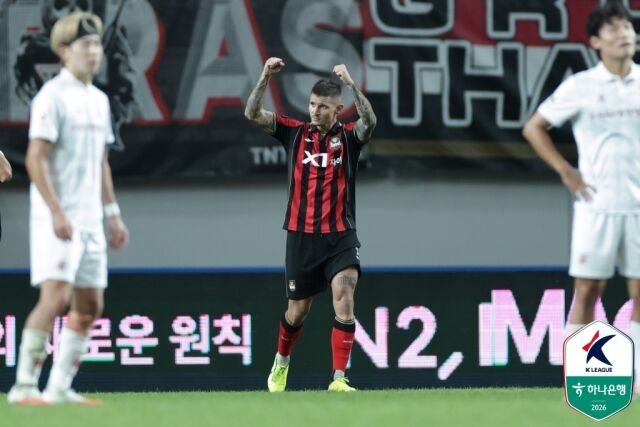 '리그 1위' <b>서울</b>, 5경기 연속 무패 <b>부천</b>도 꺾었다…클리말라 결승골 [MD...