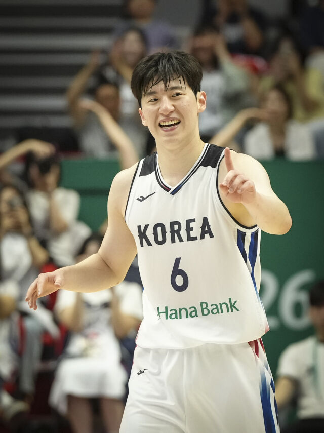 이게 바로 'MVP'의 위엄! 이정현 27득점 '원맨쇼'...마줄스호 필리핀 상...