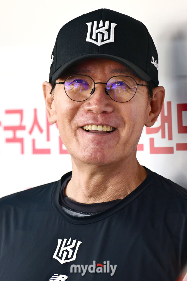 KT <b>이강철 감독</b>, 통산 <b>600승</b>에 단 1승 남겨뒀다... 현역 <b>감독</b>으로는 4번...