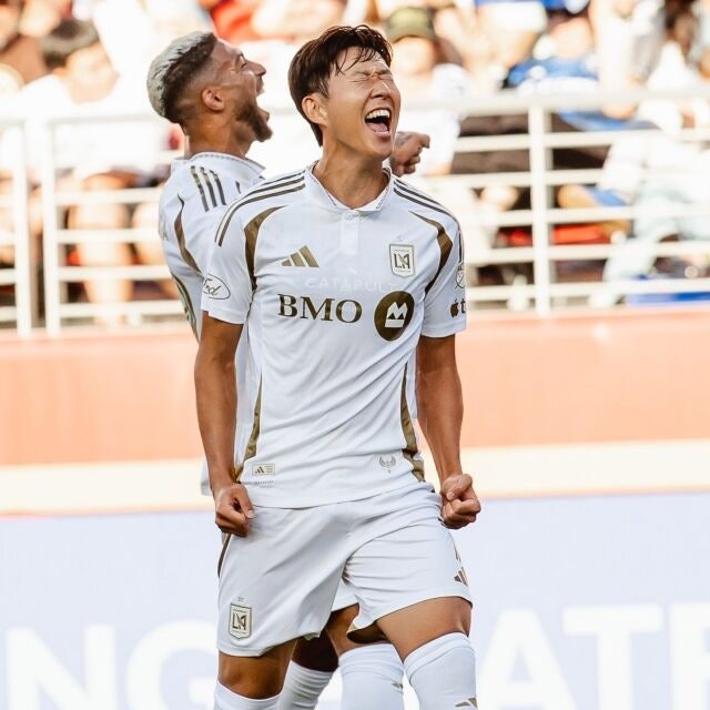 손흥민(LAFC)이 20일(한국시각) 미국 캘리포니아주 산타클라라의 리바이스 스타디움에서 열린 2026시즌 메이저리그사커(MLS) 26라운드 산호세 어스퀘이크스와의 맞대결에서 득점한 뒤 세리머니하고 있다. /LAFC 제공