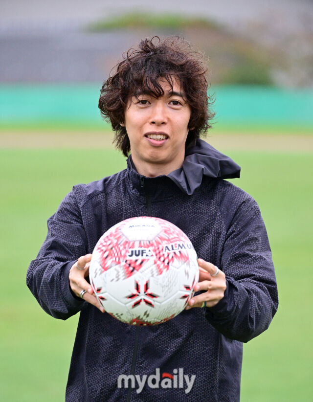 도모 일본대학<b>축구</b>연맹 전무이사 "박한동 회장의 새로운 시도? 그 자체...