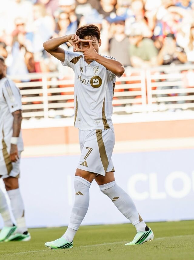 손흥민이 20일 미국 산타클라라 리바이스스타디움에서 열린 2026시즌 MLS 27라운드 산호세와의 원정 경기에서 득점 후 세레머니를 하고 있다./LA FC 제공