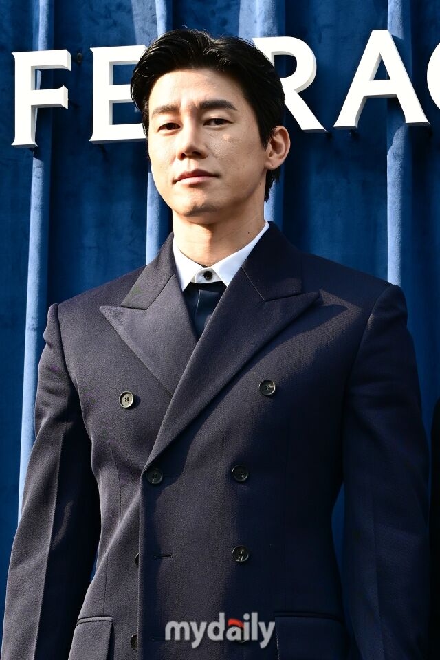 '참교육' <b>김무열</b>, 얼마나 바쁘면…<b>윤승아</b> 유튜브까지 멈췄다 "찍을 틈...