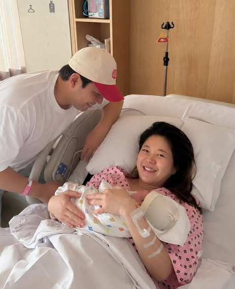 <b>김해준</b><b>김승혜</b>, 부모 됐다…오늘(29일) <b>득녀</b> "자연분만 성공"