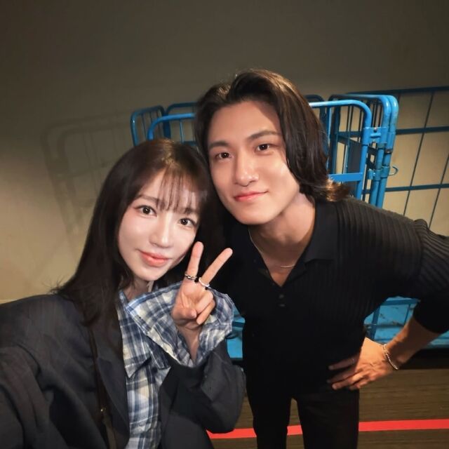 <b>윤은혜</b>, '이상형' 11살 연하 <b>신승호</b> 또 만났다…42세 앞두고도 '동안 미...