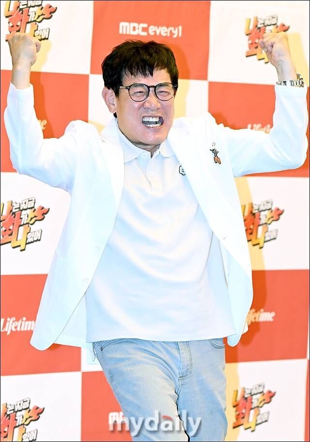 "군대 안 가" 인터뷰 논란에…<b>이경규</b> "<b>나이</b> 떠나 굉장히 잘못" 일침 [MD이...