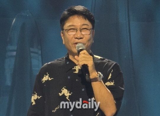 3년 만에 돌아온 이수만…돌고 돌아 다시 '이수만표' K팝 [MD포커스]