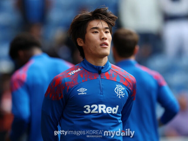 김민수가 2026년 9월 아이브록스 스타디움에서 열린 셀틱과의 홈경기를 앞두고 몸을 풀고 있다./게티이미지코리아
