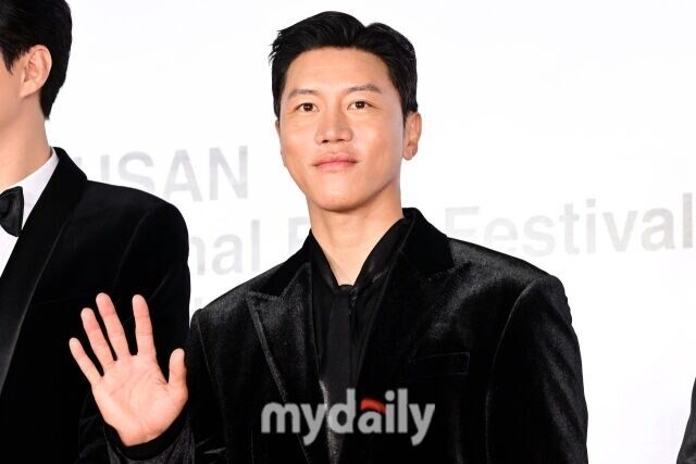 [공식] <b>음문석</b>, 품절남 된다…"여자친구와 내년 1월 <b>결혼</b>"