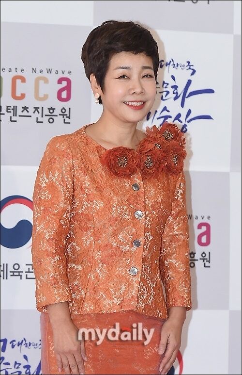 <b>김미화</b>, 오늘(23일) <b>모친상</b>…"세상소풍 끝내고 소천"