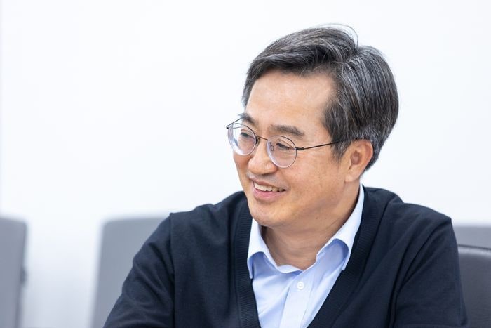 <b>김동연</b> "<b>새해</b>에는 방향에 속도를 더하겠다"