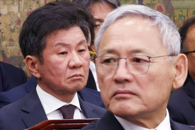 [벳조이]유인촌 문체부 장관 감사 조치, 축구협회장 선거와 무관하게 적용